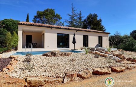 G&icirc;te n&deg;113728 Labastide-de-Virac - Ard&egrave;che - villa ind&eacute;pendante avec piscine priv&eacute;e