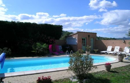 G&icirc;te n&deg;201064 Ruoms - Ard&egrave;che - Piscine