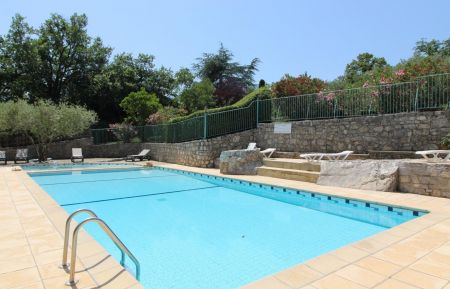 G&icirc;te n&deg;207020 Saint-Alban-Auriolles - Ard&egrave;che - photo