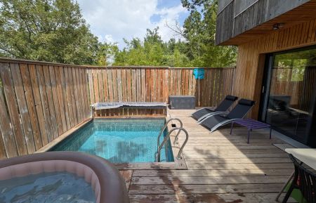 G&icirc;te n&deg;207752 Saint-Alban-Auriolles - Ard&egrave;che - Terrasse agr&eacute;able avec piscine priv&eacute;e et spa