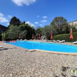 Le Mas Boyer grand parc arbor&eacute; avec piscine commune