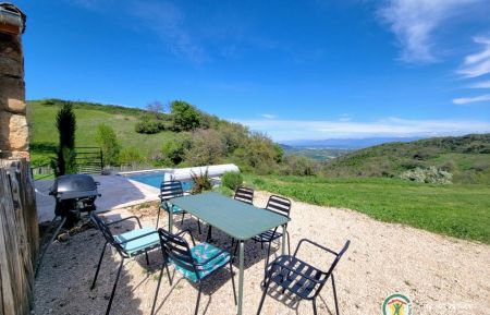 G&icirc;te n&deg;323701 Toulaud - Ard&egrave;che - photo