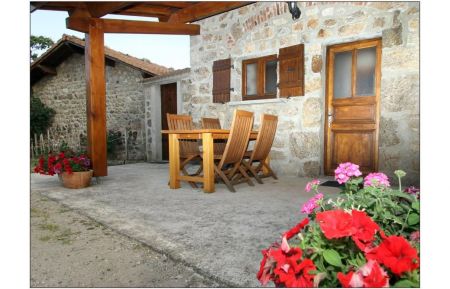 G&icirc;te n&deg;79028 D&eacute;saignes - Ard&egrave;che - photo