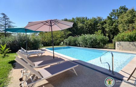 G&icirc;te n&deg;207010 Saint-Alban-Auriolles - Ard&egrave;che - Piscine &agrave; partager avec notre autre g&icirc;te