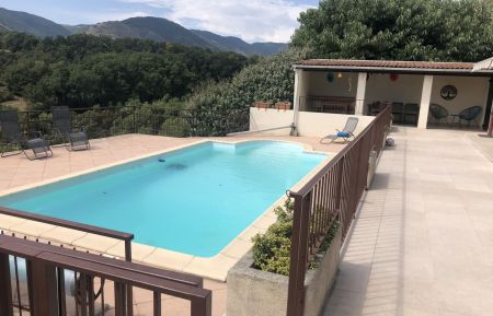 G&icirc;te n&deg;186701 Privas - Ard&egrave;che - photo