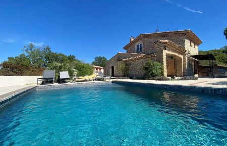 G&icirc;te n&deg;133700 Larnas - Ard&egrave;che - photo