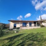 G&icirc;te La Lermuze avec son agr&eacute;able jardin