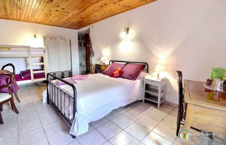 Chambre d'h&ocirc;tes n&deg;547 Chazeaux - Ard&egrave;che - La chambre familiale 1 lit en 140 et 1 lit en 90