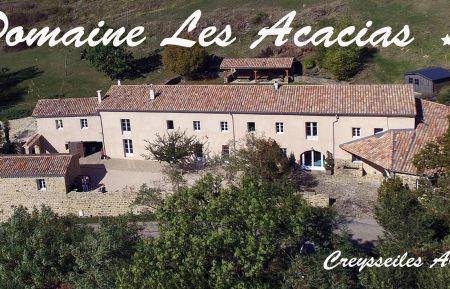 Domaine Les Acacias à Creysseilles Gîte n°74701 Creysseilles - Ardèche - Domaine Les Acacias à Creysseilles